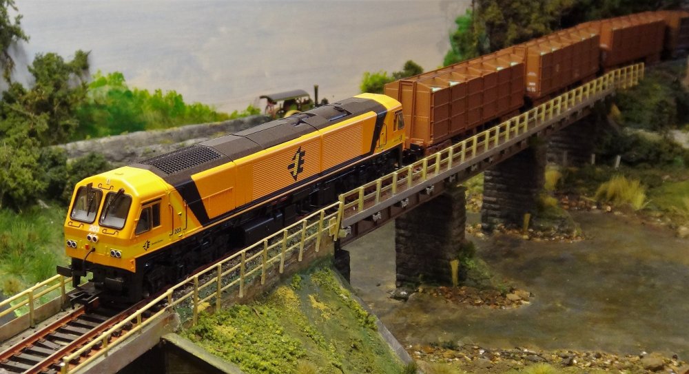 2022-12-12 Drowes River, 203 heads a Fertiliser Special (1).JPG