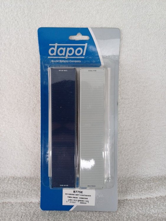 Dapol OOCL 40 02.jpg