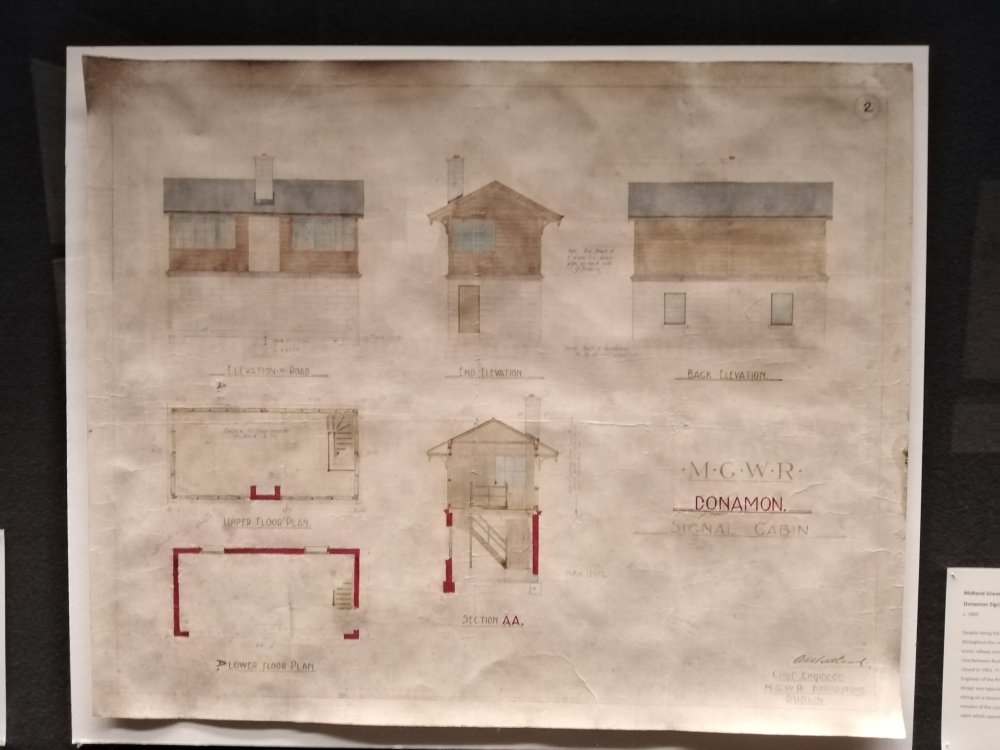 mgw signal cabin.jpg