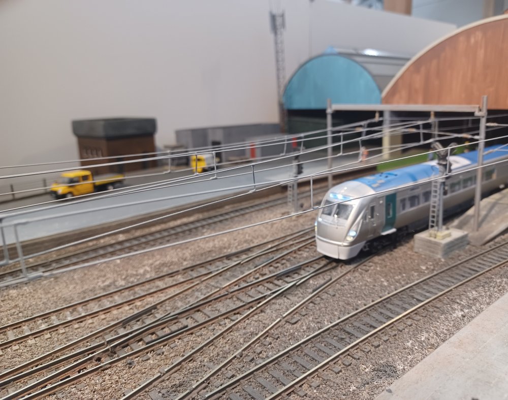 20000 28.10.25 g.jpg