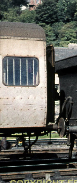 Screenshot2026-01-11at20-45-29CIE1960-09-12Cork468DT16-15ErniesRailwayArchiveFlickr.thumb.png.419ce0fcb3dee4c32e4c1b25984286a4.png